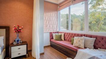 Luxury Villa, Balcony, City View | Interior