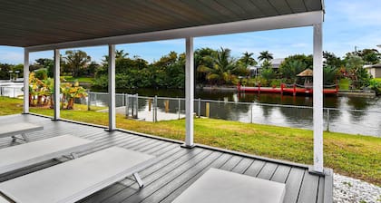 Talita Canal Home Heated Pool Fanced Yard