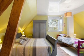 1 bedroom, WiFi, bed sheets