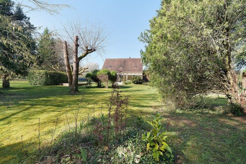Family Guest Room L'Orée Du Bois with Pool, Terrace and Wi-Fi