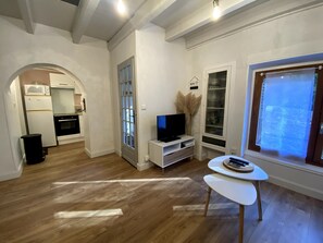 Interior - Ty Auzon – Family House in the Heart of Medieval Village (Auzon)