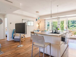 Interior - Stunning private villa for 6 guests with A/C, WIFI, TV and patio (Rio Marina)