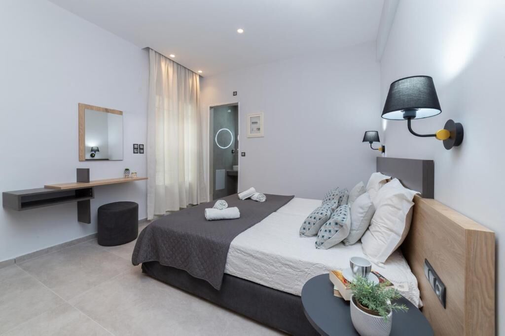 Suite – standard, balkong, delvis sjøutsikt | Safe på rommet og wi-fi (inkludert)