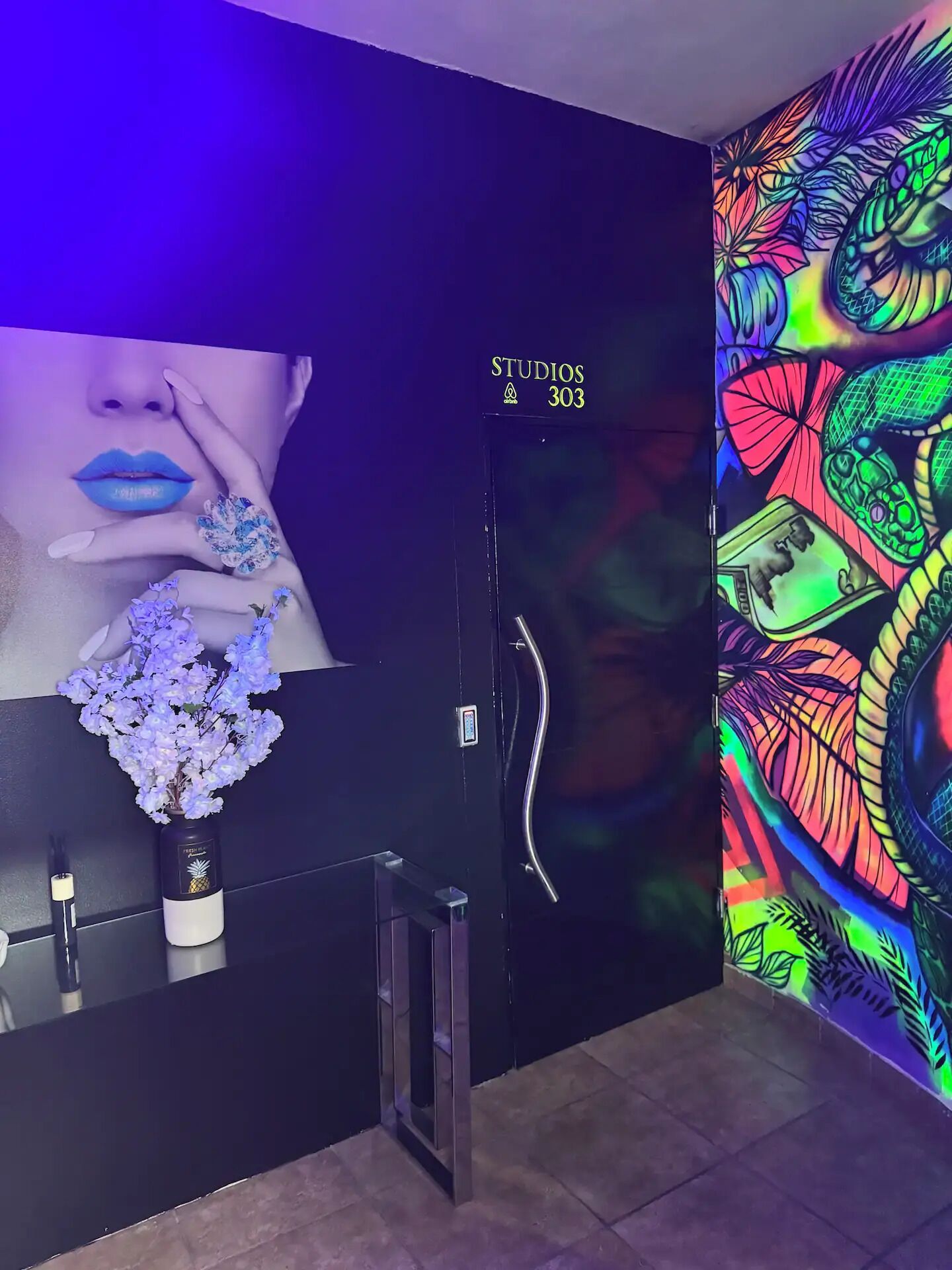 المنشأة من الداخل