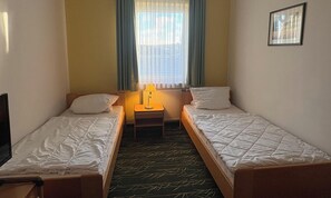 Apartment | 1 bedroom - Kaiserhof Feldberg by Belvilla Resorts-twin Room (Feldberger Seenlandschaft)