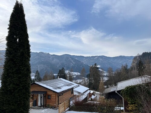 Apartment "Haus Talblick" with Mountain Views, Wi-Fi, and Air Conditioning