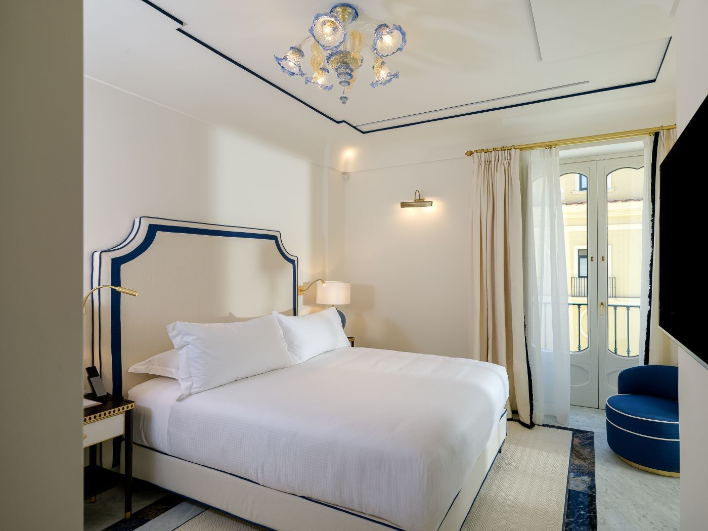 Chambre Double Classique, vue cour intérieure