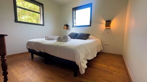 2 bedrooms, iron/ironing board, Internet, bed sheets - Country house 5 minutes from Bonifacio (BONIFACIO)