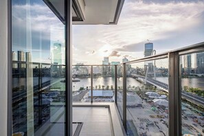 ดีลักซ์อพาร์ทเมนท์, 3 ห้องนอน, ระเบียง | ภายใน