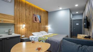 Basic Double Room, Courtyard View | In-room safe, free WiFi, wheelchair access