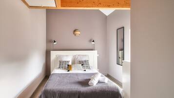 6 sovevĂŠrelser, strygejern/strygebrĂŠt, weekendseng, gratis Wi-Fi