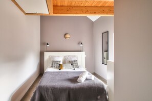 6 soveværelser, strygejern/strygebræt, weekendseng, gratis Wi-Fi