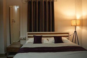 Iron/ironing board, free WiFi - Shivalik stays  (East Jorhat)