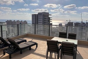 Property grounds - Sky26 Mini penthouse with 6-Rooms Sew View Bat Yam (Bat Yam)