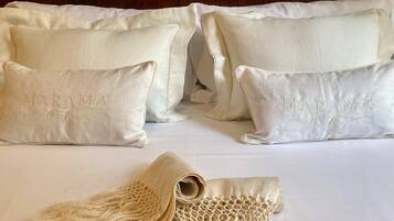 Coffres-forts dans les chambres, rideaux occultants