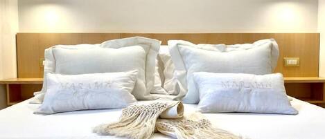 Chambre Double, balcon, vue ville