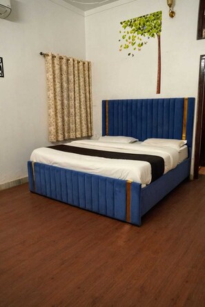 Bureau, accès au Wi-Fi (inclus)