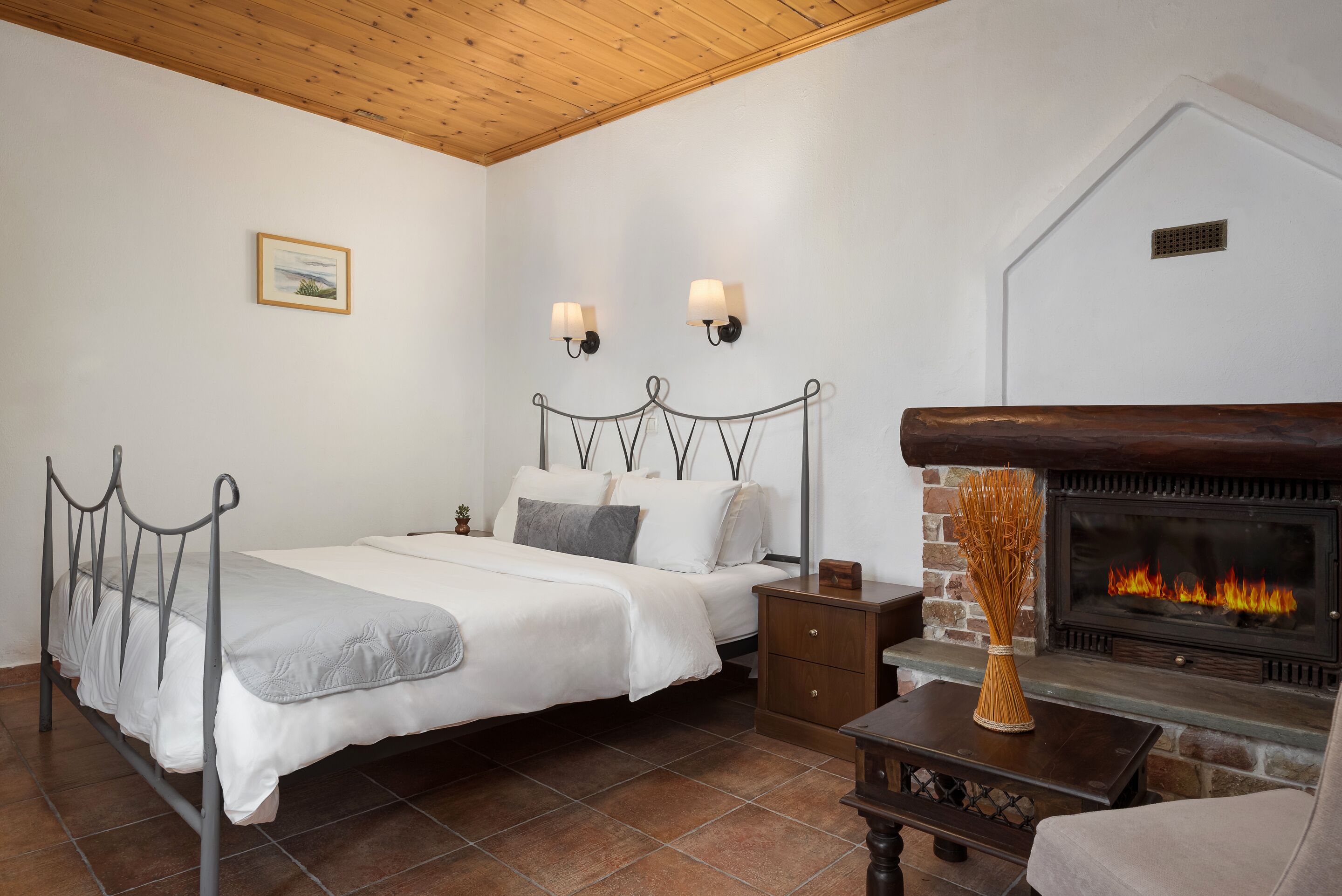 Suite junior | Sistema de insonorización, wifi gratis, ropa de cama