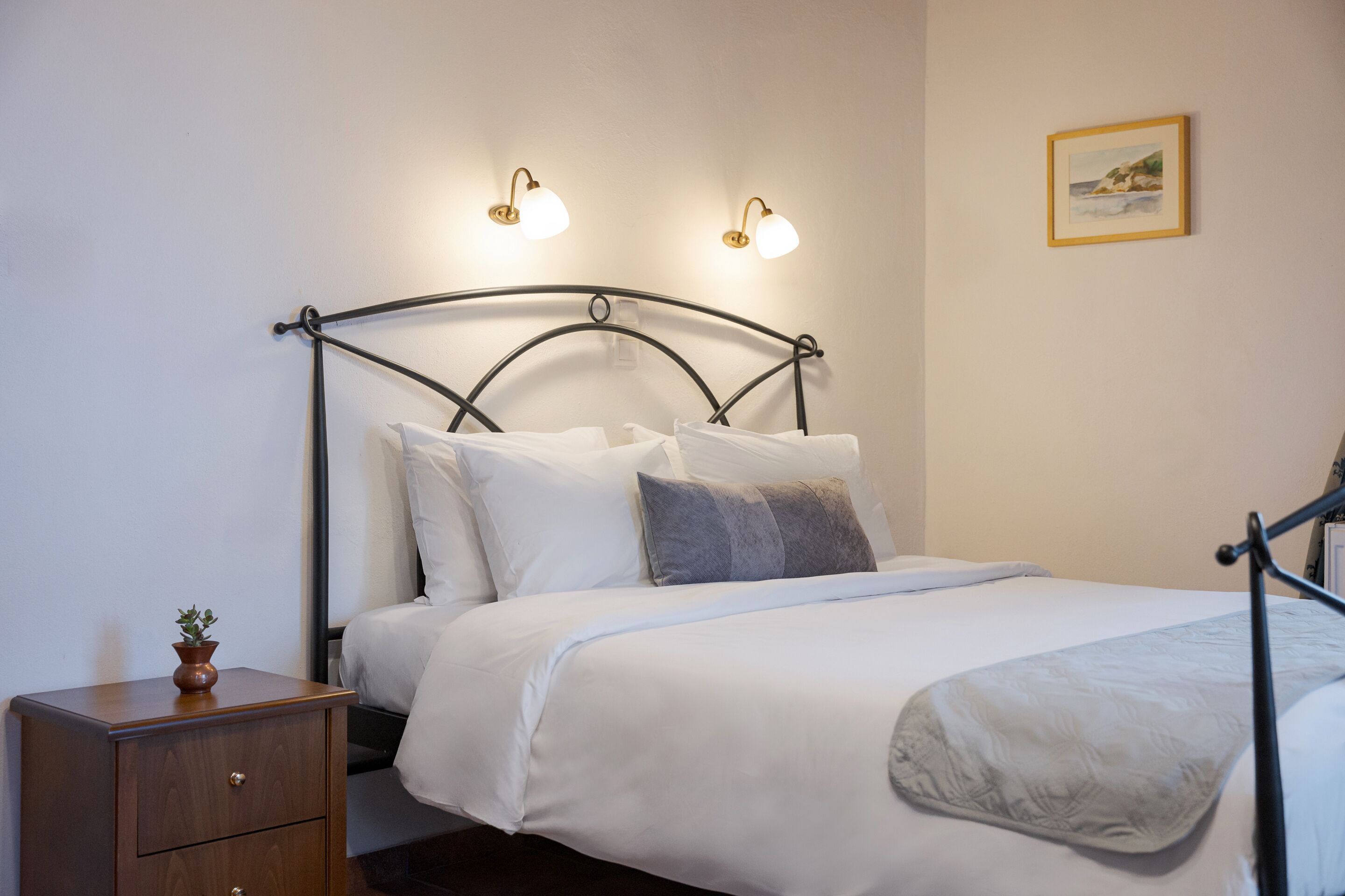 Suite Signature | Sistema de insonorización, wifi gratis, ropa de cama