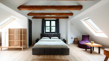 1 bedroom, iron/ironing board, Internet, bed sheets