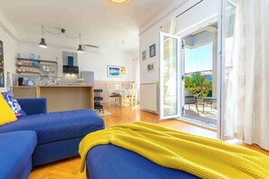 Living area - Holiday apartment mit Klimaanlage (Pula)