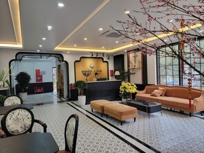 Deluxe Quadruple Room | Lobby - Anara Sapa Hotel & Coffee (Sa Pa)