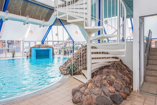 House | Pool | Indoor pool, outdoor pool