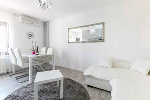 Interior - Holiday apartment mit Klimaanlage und Balkon (Vrsar)