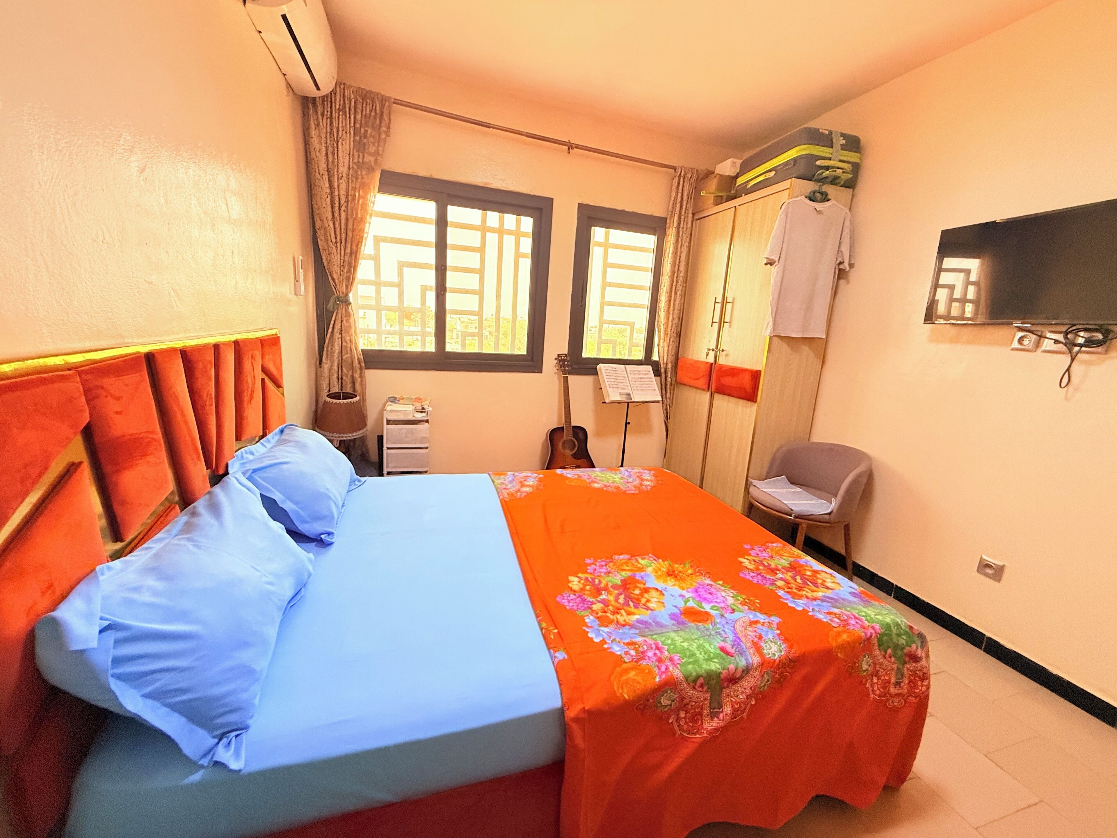 طراز فريد لكل وحدة وواي فاي مجانًا وملاءات أسرّة