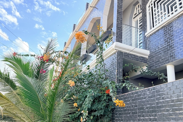 Enceinte de lâhĂ©bergement