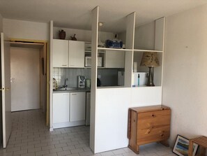 Interior - 6-Person Apartment at the Port with Private Parking (Argelès-sur-Mer)