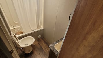 Towels, toilet paper