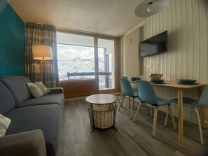 TV - Studio for 4 in Tignes, Pets allowed (Tignes)