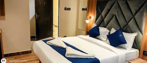 Standard Double Room, City View | Wi-fi percuma