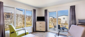 Tiny Home 'Chalet 91' with Mountain View, Private Terrace, and Wi-Fi