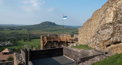 Holiday home with car park, WLAN and air conditioning