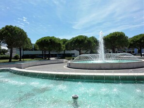 Pool - Holiday apartment with private garden (Bibione)