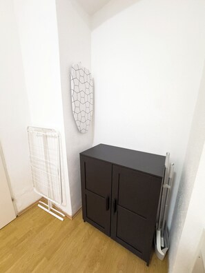 Apartment, 2 Bedrooms, Kitchen | Interior - 2 Bedroom Apartments 18 Min to center (Vienna)
