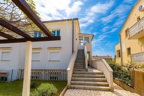 Exterior - Holiday Apartment Alafetic Near the Beach (Krk)