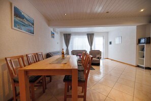 Dining - Holiday Flat Guesthouse Apartment Halilagic (Krk)