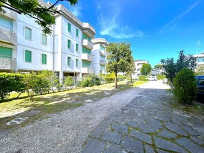 Property grounds - Holiday flat with air conditioning and balcony (Bibione)