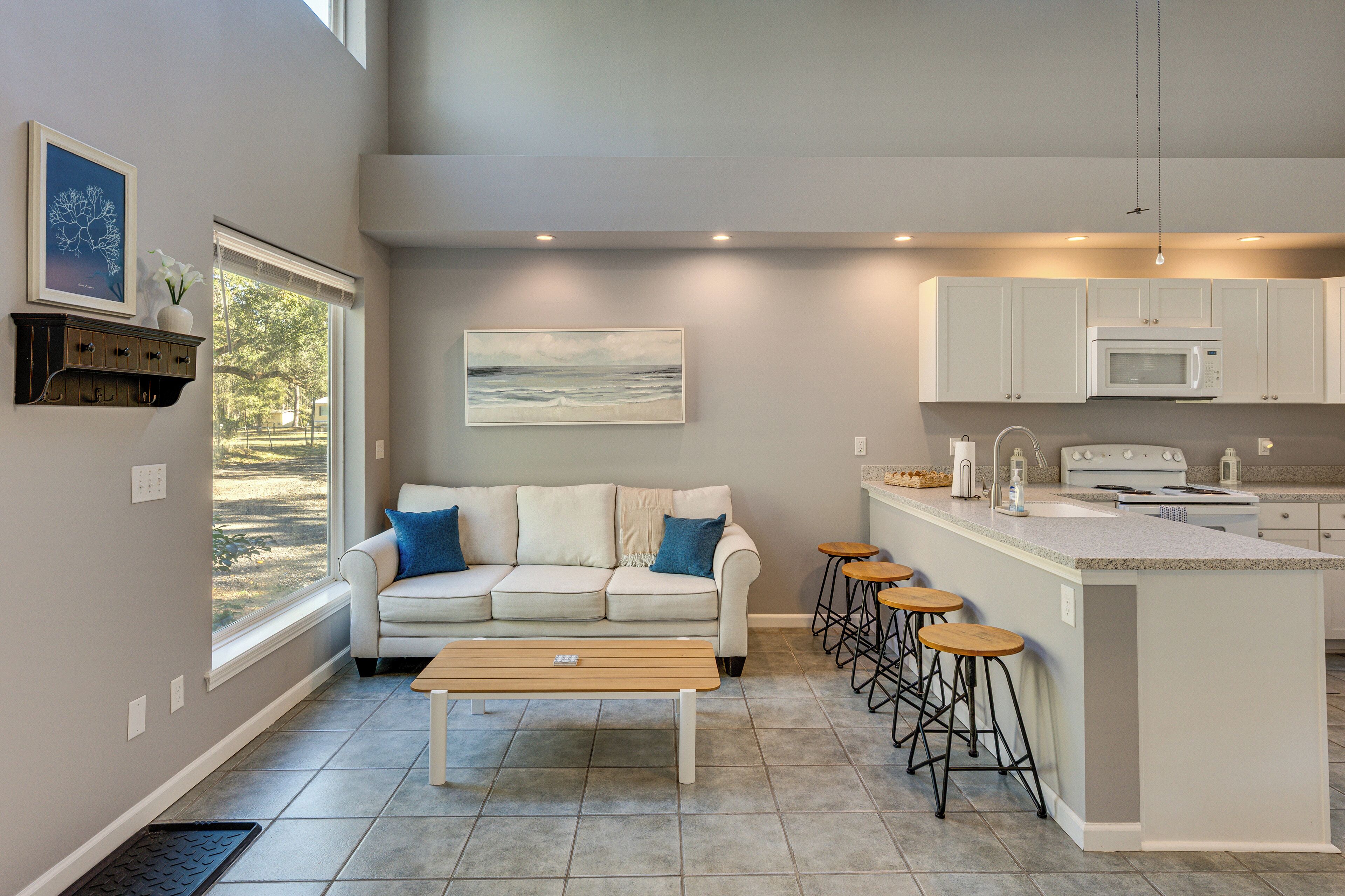 المنشأة من الداخل