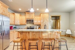 House (3 Bedrooms) | Interior