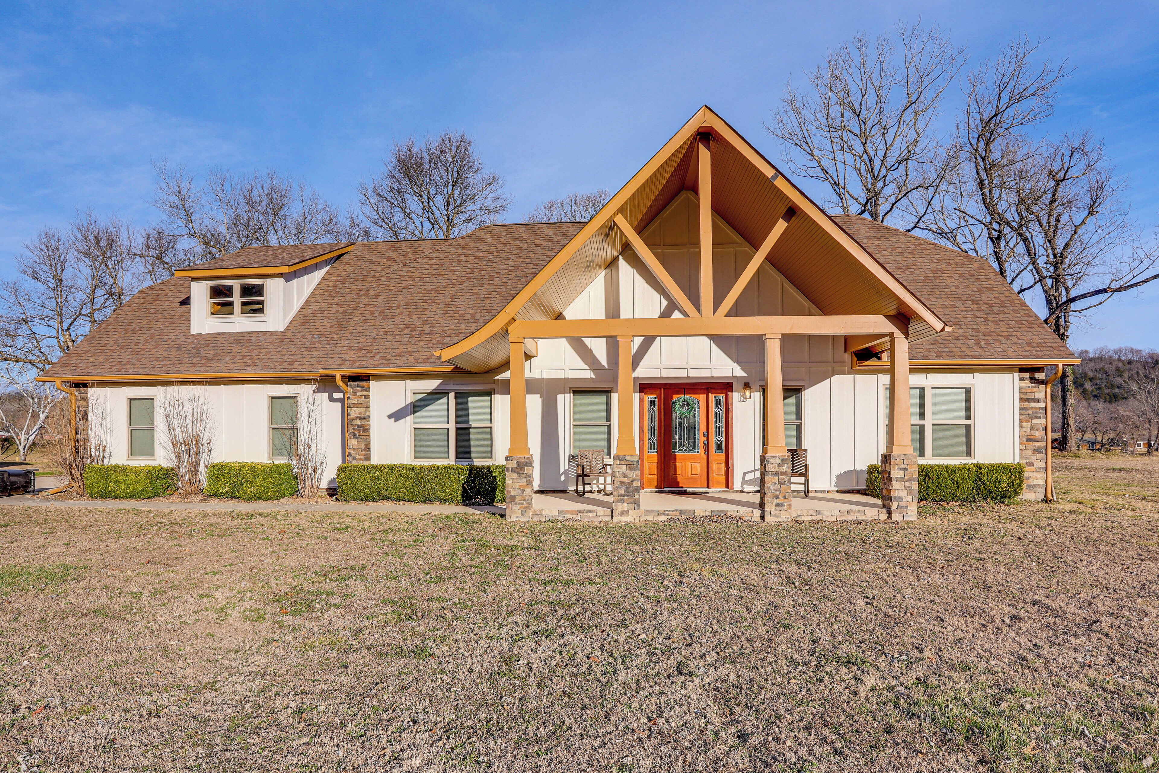 House (3 Bedrooms) | Front of property