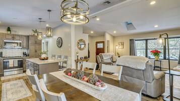 House (3 Bedrooms) | Front of property