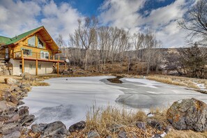 House (2 Bedrooms) | Interior - Deck & Pond Views! 2-acre, Woodsy Rocky Mtn Haven (Gypsum)