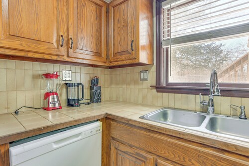 Pet Friendly & WFH Ready! Quiet Hudson Valley Apt