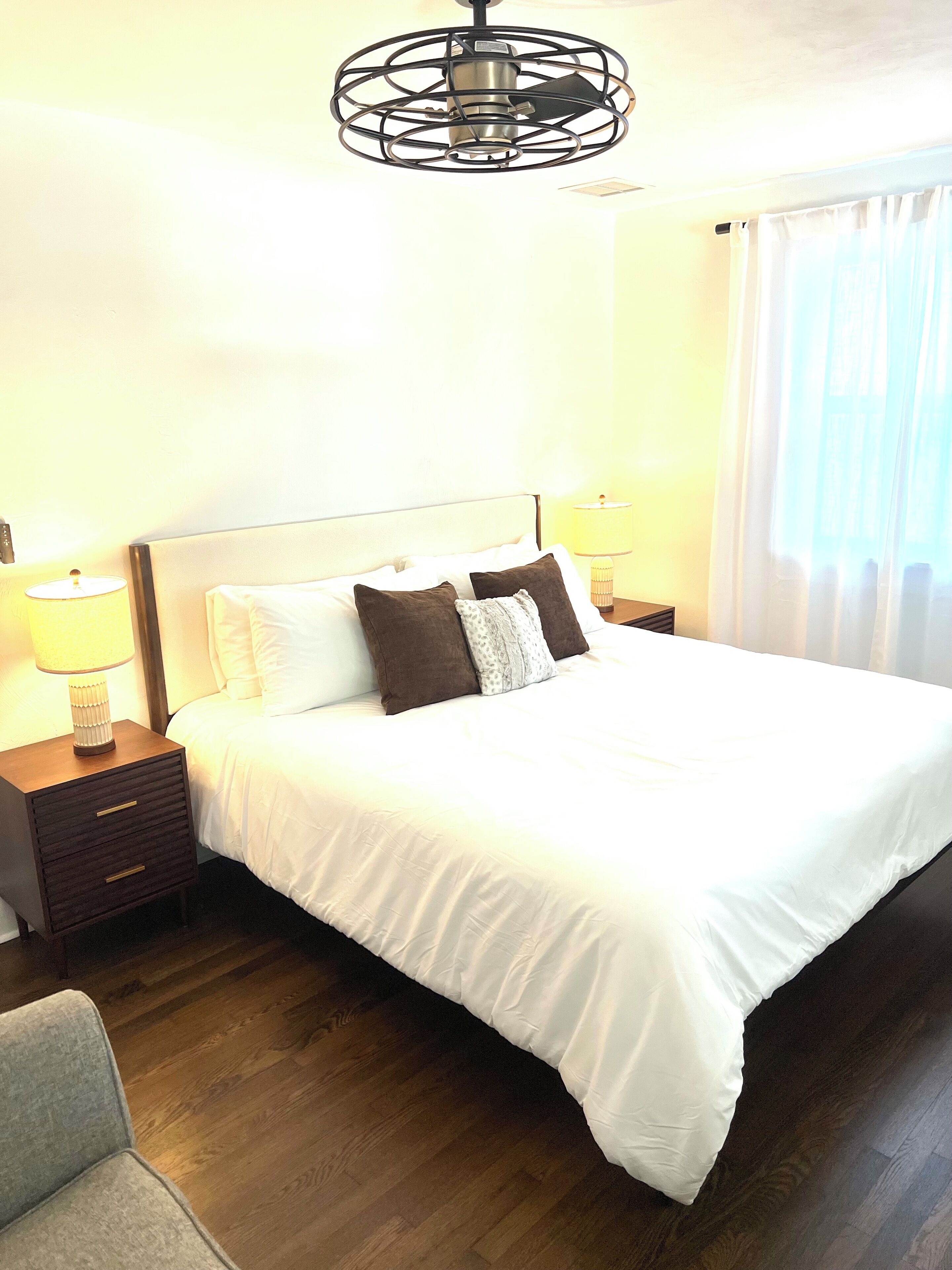 Bügeleisen/Bügelbrett, WLAN, Bettwäsche