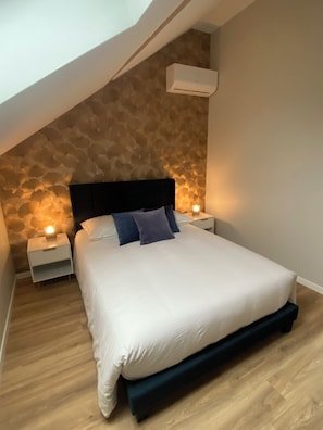 3 habitaciones y ropa de cama 