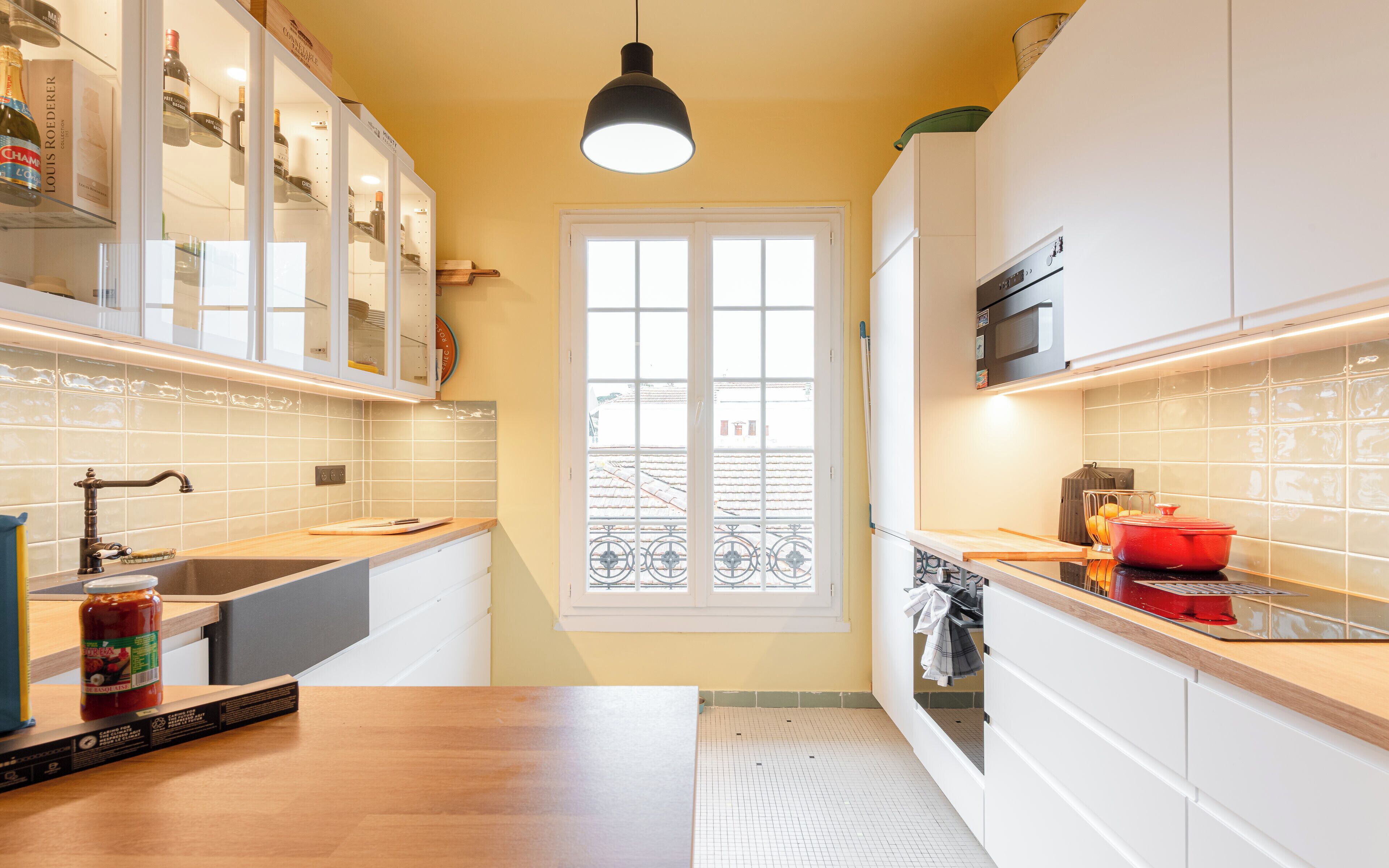 Refrigerador, microondas, horno, lavavajillas